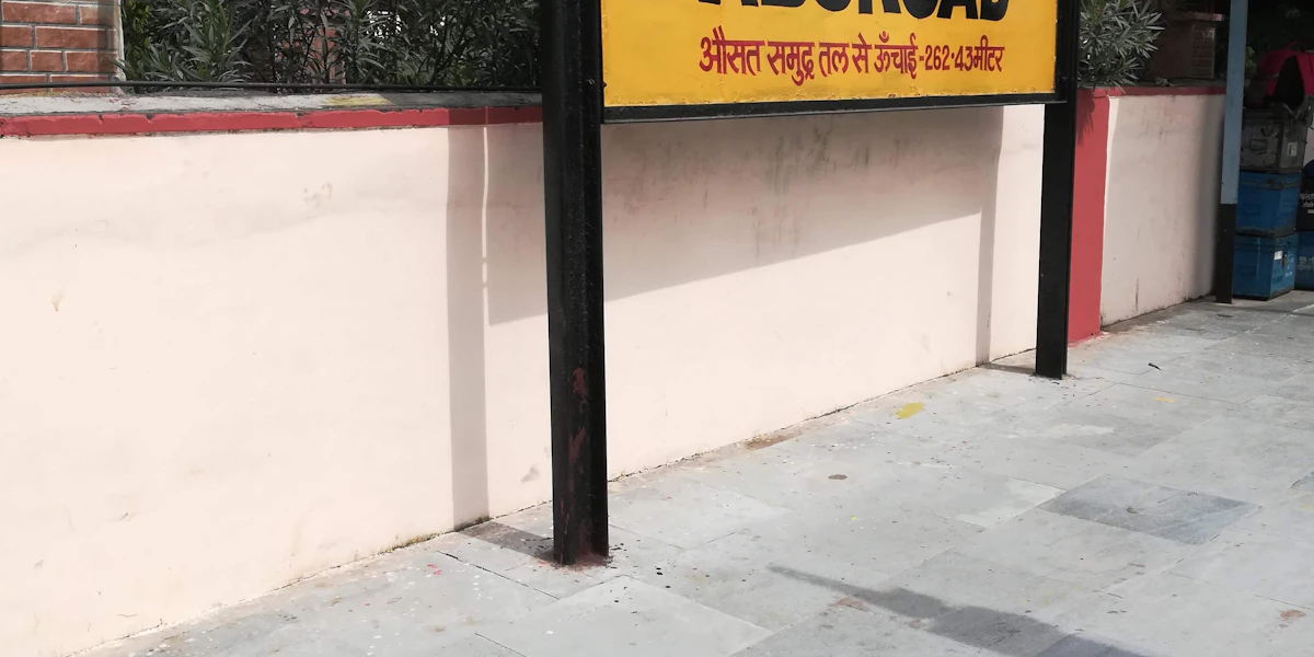 Chhatrapati Sambhajinagar taxi service travel photo